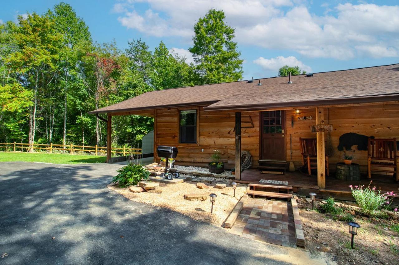 Forest Home Hot Tub Fire Pit Pool Table Pigeon Forge Luaran gambar
