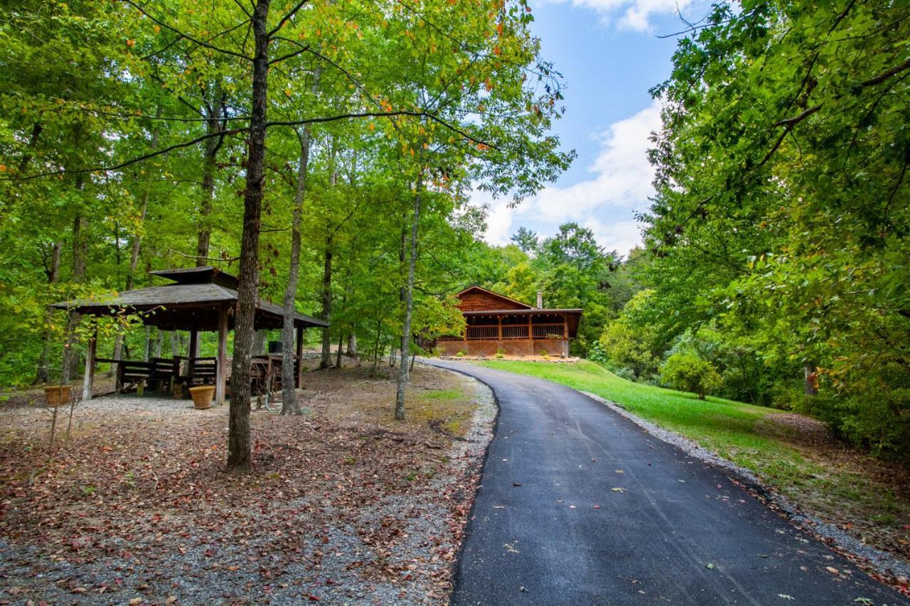 Forest Home Hot Tub Fire Pit Pool Table Pigeon Forge Luaran gambar